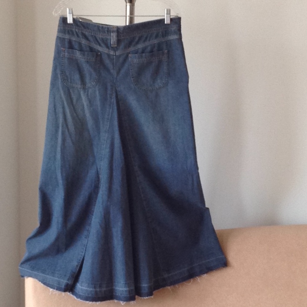 ❤️ Denim Maxi Jean Skirt by Halogen of Nordstrom - Picture 2 of 7